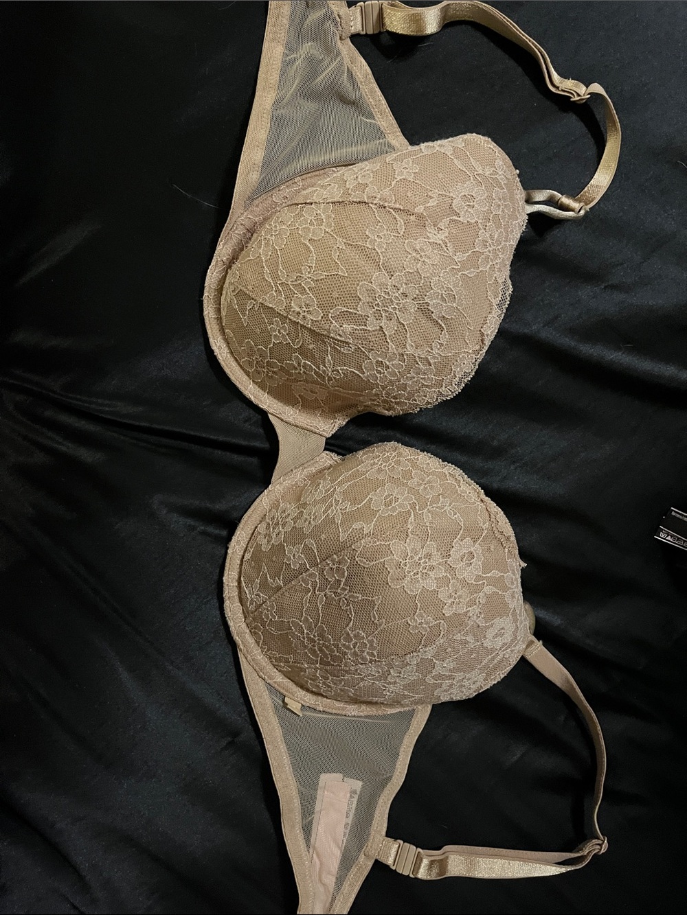 Victoria's Secret Nude Lace Underwire Bra